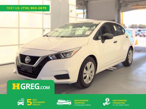 Used 2022 Nissan Versa S FWD image 1