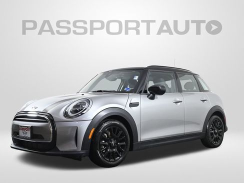 Certified 2023 MINI Cooper 4-Door Hardtop image 1