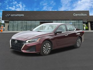 Used 2025 Nissan Altima 2.5 SV FWD video 1
