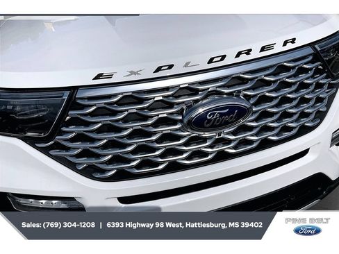 Certified 2022 Ford Explorer Platinum w/ Equipment Group 601A AWD/4WD image 22