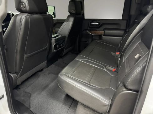 Used 2020 GMC Sierra 2500 Denali w/ Denali Ultimate Package AWD/4WD image 12