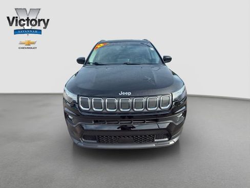Used 2022 Jeep Compass Latitude AWD/4WD image 2