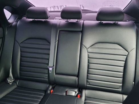 Used 2023 Kia Forte GT-Line w/ GT-Line Premium Package image 11