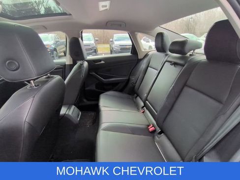 Used 2020 Volkswagen Jetta SEL image 11
