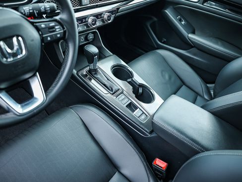 Certified 2024 Honda Civic EX-L image 25