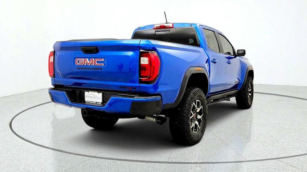 Used 2023 GMC Canyon AT4X AWD/4WD image 5