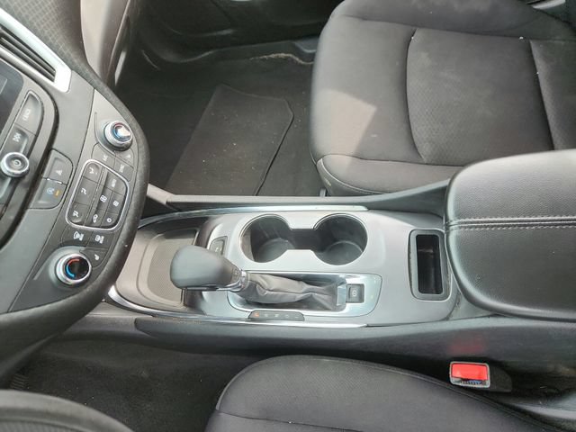 Used 2022 Chevrolet Malibu LT FWD image 13