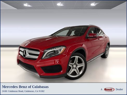 Used 2015 Mercedes-Benz GLA 250 4MATIC image 1