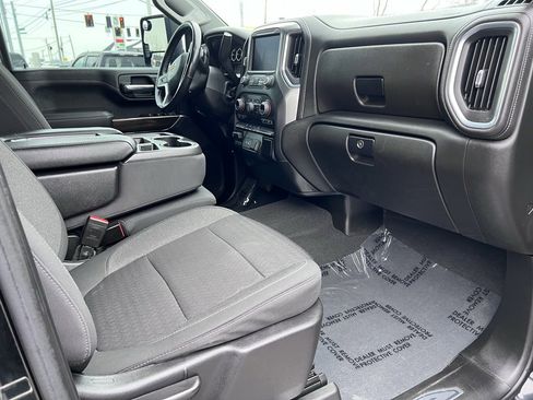 Used 2022 Chevrolet Silverado 2500 LT w/ Convenience Package image 26