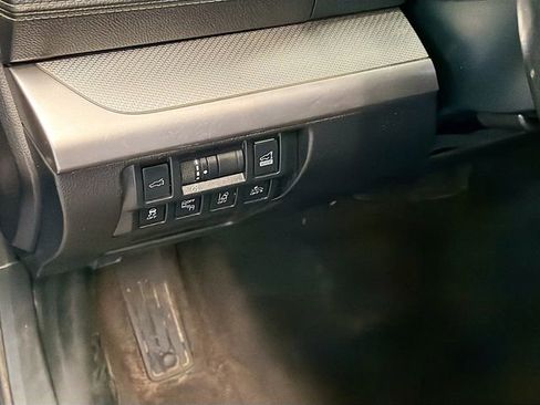 Used 2018 Subaru Outback 2.5i Premium image 10