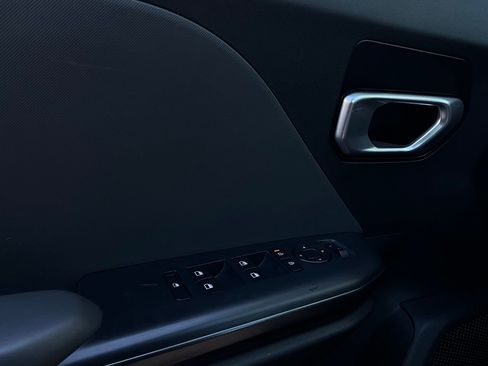 Used 2025 Kia K4 LXS image 20