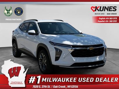 Used 2025 Chevrolet Trax LT
