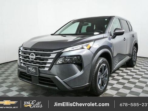 Used 2025 Nissan Rogue SV AWD/4WD image 29