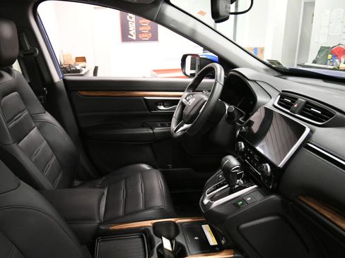 Used 2022 Honda CR-V Touring image 32