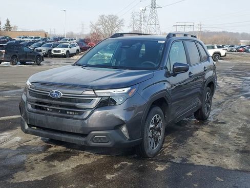 Used 2026 Subaru Forester Premium image 2