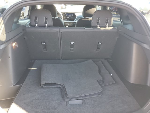 Certified 2024 Chevrolet Trax RS w/ Sunroof Package FWD image 7