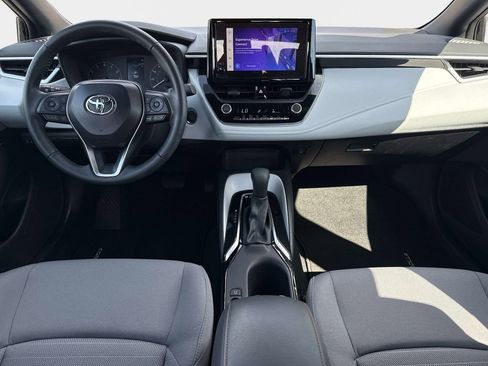 Used 2025 Toyota Corolla SE image 14