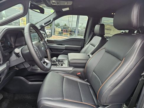 New 2025 Ford F150 Lariat w/ Equipment Group 502A High image 11