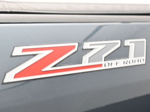 Used 2020 Chevrolet Colorado Z71 image 46