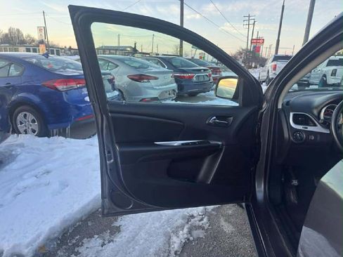 Used 2018 Dodge Journey SE w/ Connectivity Group image 23