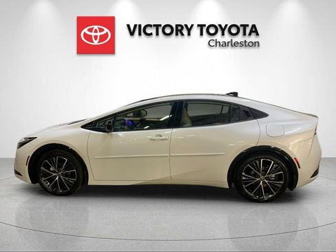 New 2026 Toyota Prius XLE image 2