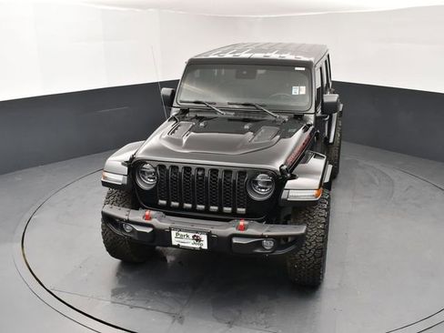 Used 2022 Jeep Wrangler Unlimited Rubicon w/ Xtreme Recon 35" Tire Package AWD/4WD image 12