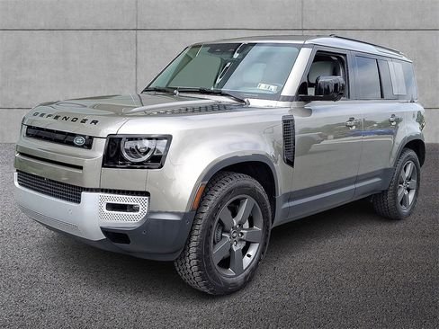 New 2025 Land Rover Defender 110 S image 1