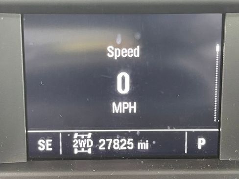 Used 2022 Chevrolet Silverado 1500 Custom image 21