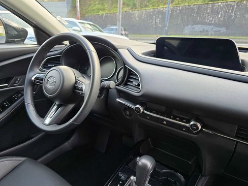 Used 2025 MAZDA CX-30 AWD 2.5 S w/ Preferred Package image 11