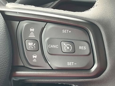 New 2026 Jeep Gladiator Sport AWD/4WD image 23