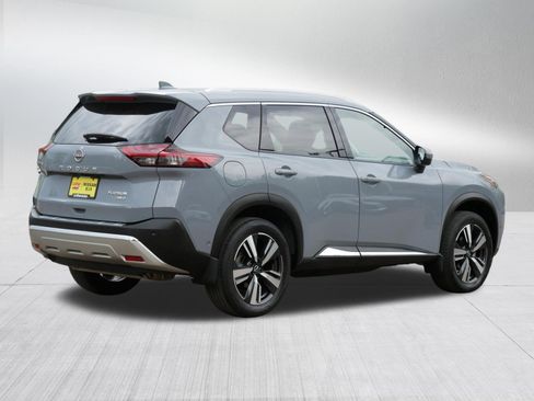 Certified 2023 Nissan Rogue Platinum w/ Platinum Premium Package AWD/4WD image 7