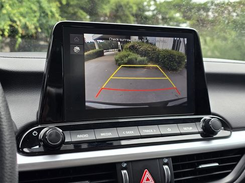Certified 2023 Kia Forte LXS w/ LXS Technology Package FWD image 20