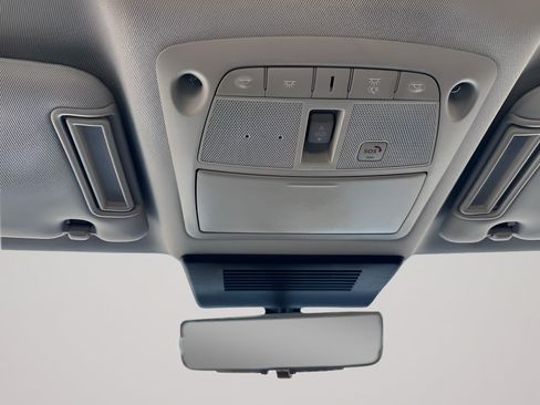 Used 2024 Nissan Armada Platinum w/ Captain's Chairs Package RWD image 23