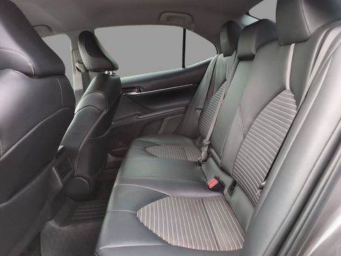 Used 2021 Toyota Camry SE w/ Convenience Package FWD image 36