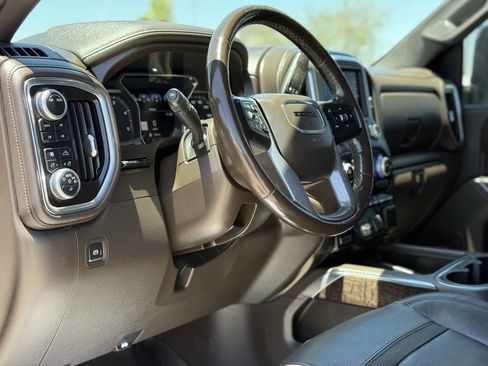 Used 2020 GMC Sierra 3500 Denali w/ Denali Ultimate Package AWD/4WD image 22