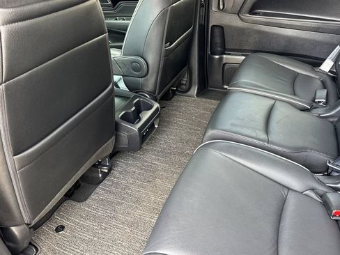 Certified 2025 Honda Odyssey Touring image 15