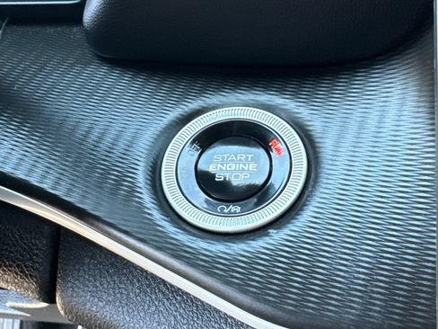 Certified 2024 Jeep Grand Cherokee Altitude AWD/4WD image 30
