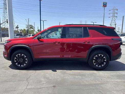 New 2026 Chevrolet Traverse Z71 w/ Enhanced Driving Package AWD/4WD image 8
