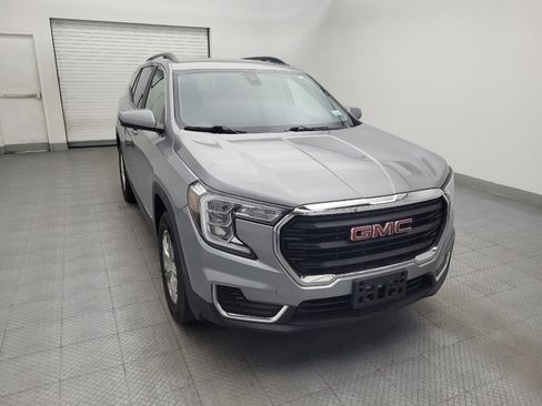 Used 2023 GMC Terrain SLE w/ Driver Convenience Package AWD/4WD image 14