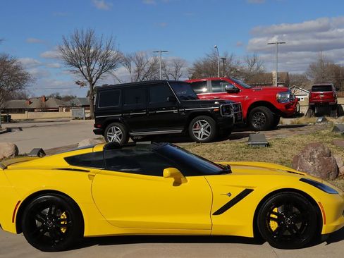 Used 2015 Chevrolet Corvette Stingray Coupe w/ 3LT Preferred Equipment Group image 5