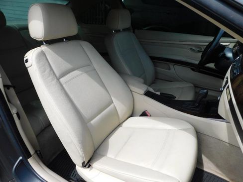 Used 2011 BMW 328i Coupe RWD image 18