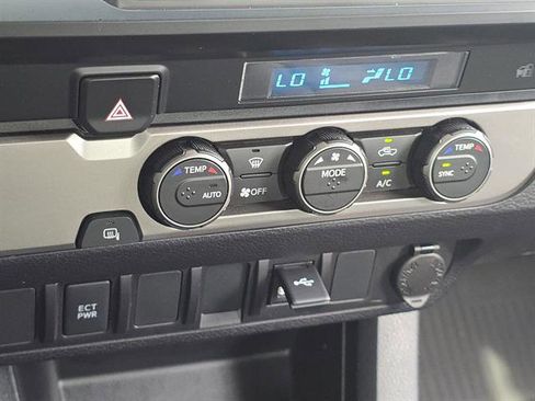 Used 2023 Toyota Tacoma SR image 21