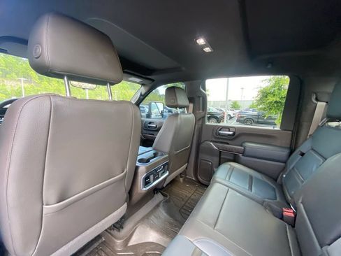 Used 2020 GMC Sierra 2500 Denali w/ Denali Ultimate Package AWD/4WD image 23