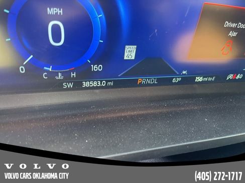 Used 2022 Ford Explorer King Ranch w/ Premium Technology Package image 10