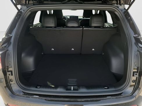 New 2026 Jeep Compass Latitude AWD/4WD image 22