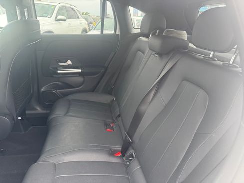 Used 2021 Mercedes-Benz GLA 250 image 5