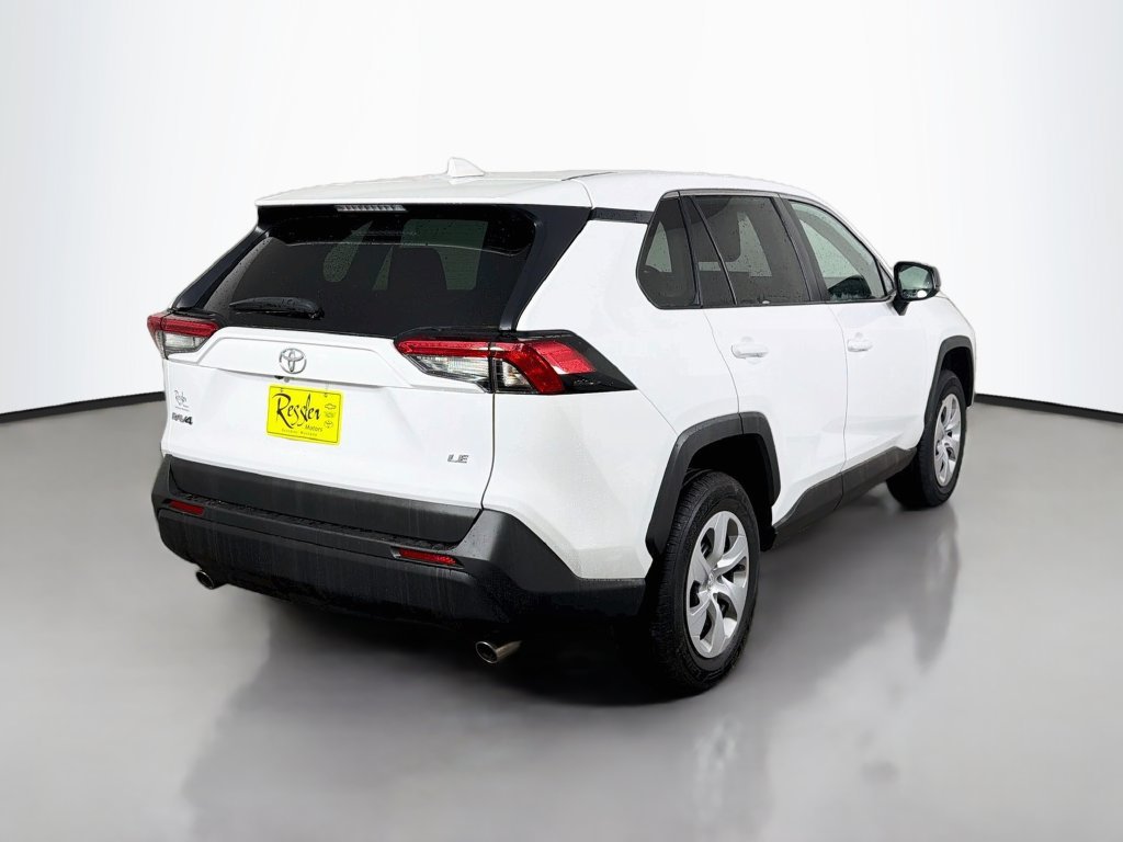 Used 2024 Toyota RAV4 LE FWD image 6