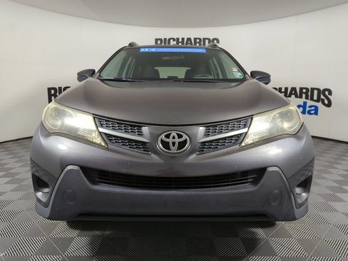 Used 2013 Toyota RAV4 LE FWD image 3