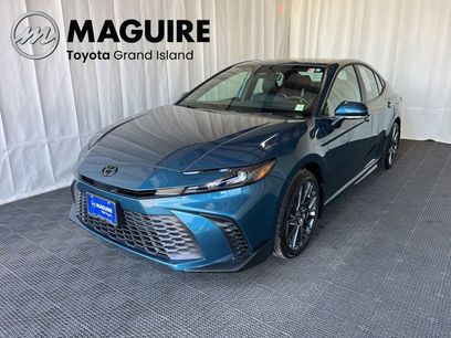 Used 2025 Toyota Camry SE w/ Convenience Package