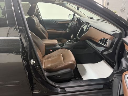 Used 2020 Subaru Outback Touring w/ Popular Package #2 AWD/4WD image 34